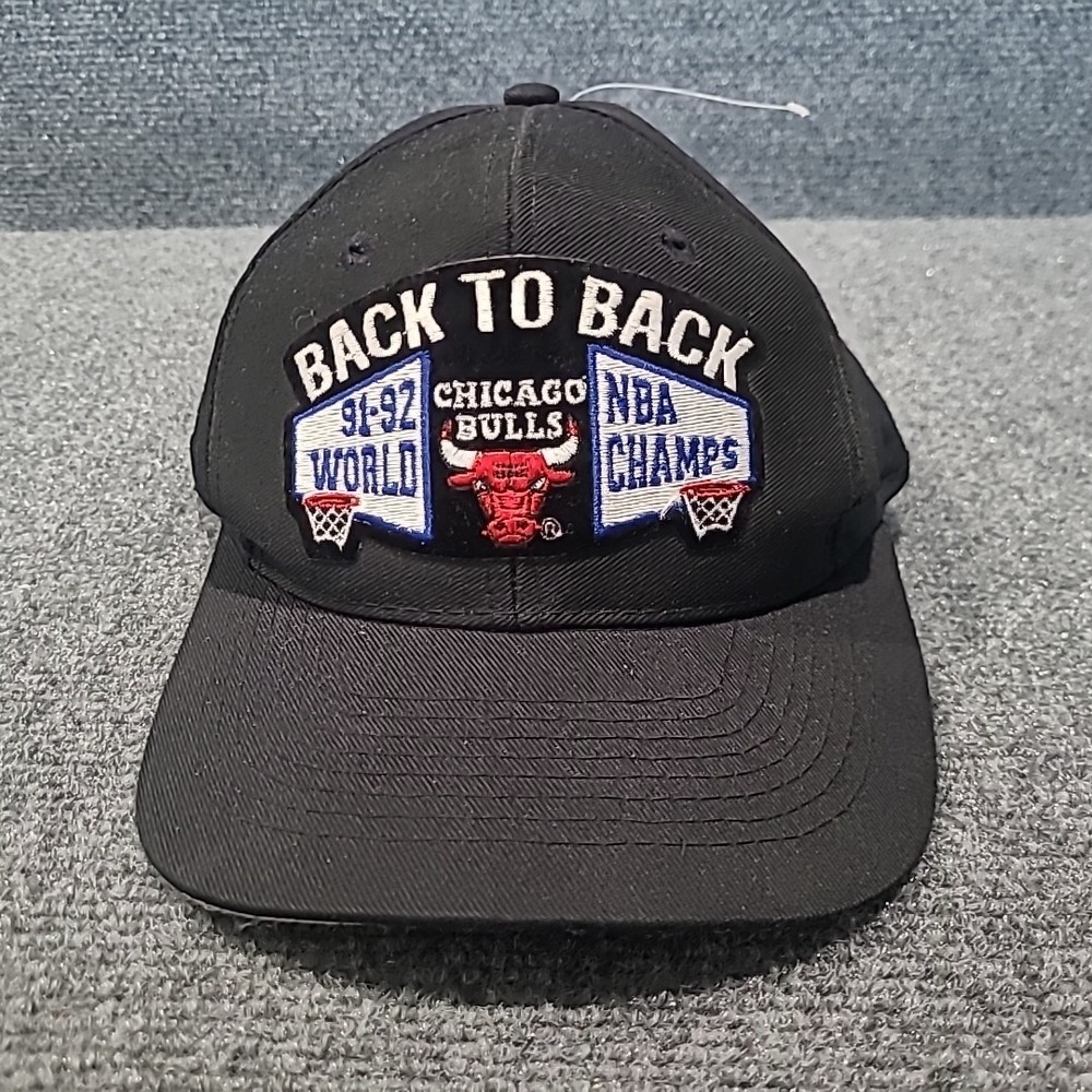Vtg Chicago Bulls Back To Back '91-92 Basketball NBA‎ Champs Snapback Hat Cap